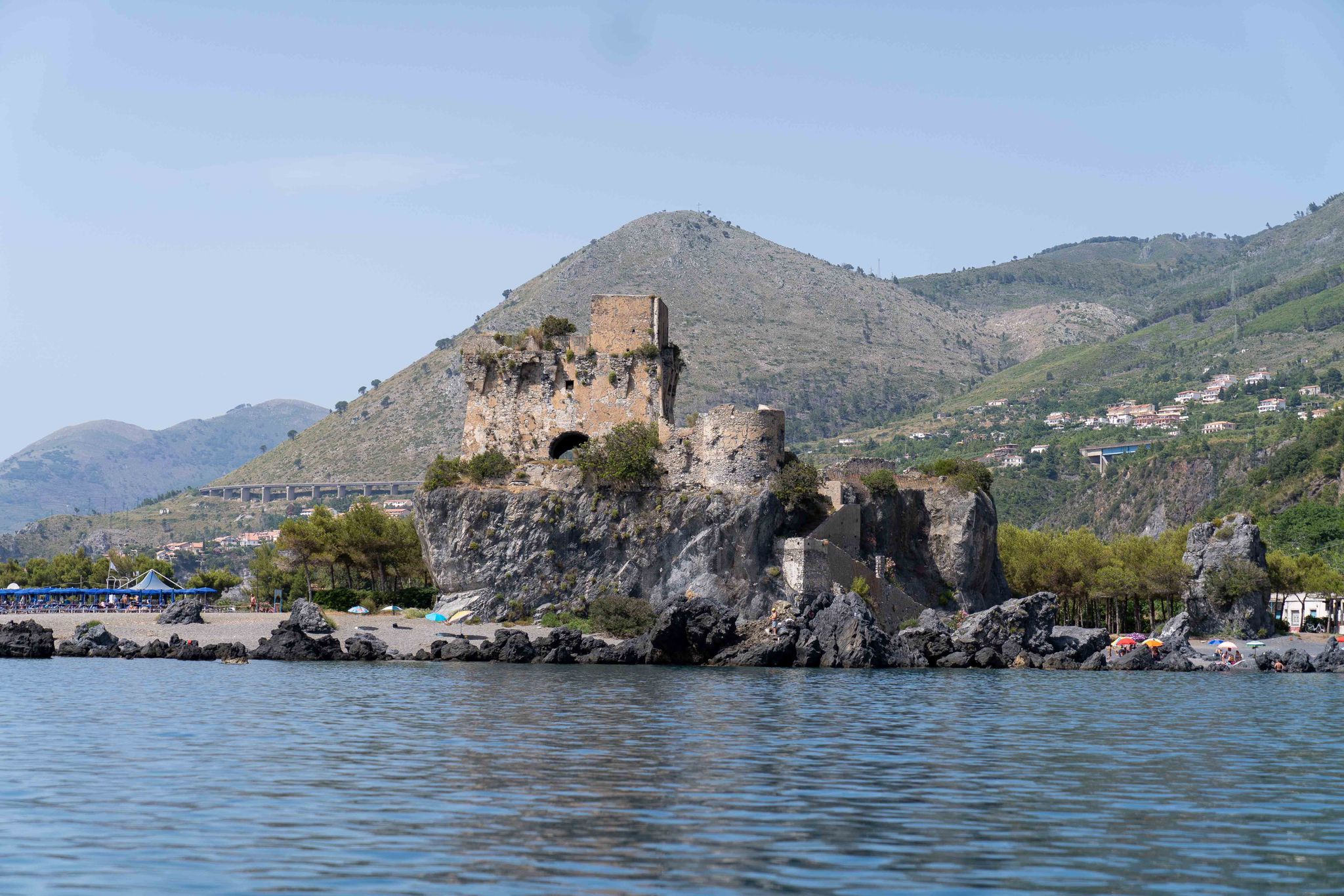 Torre di Fiuzzi, Praia a Mare, escursioni in barca